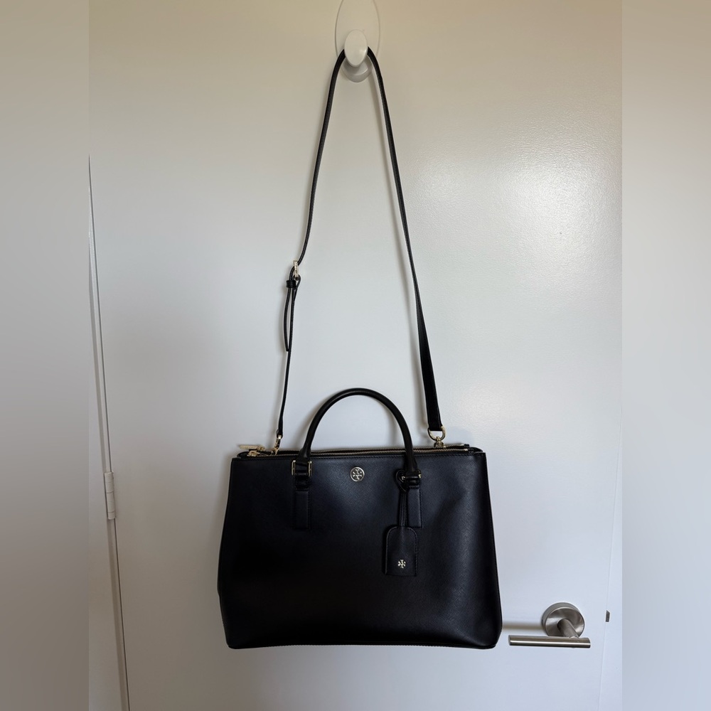 Black Tory Burch Robinson Satchel in Excellent Condition